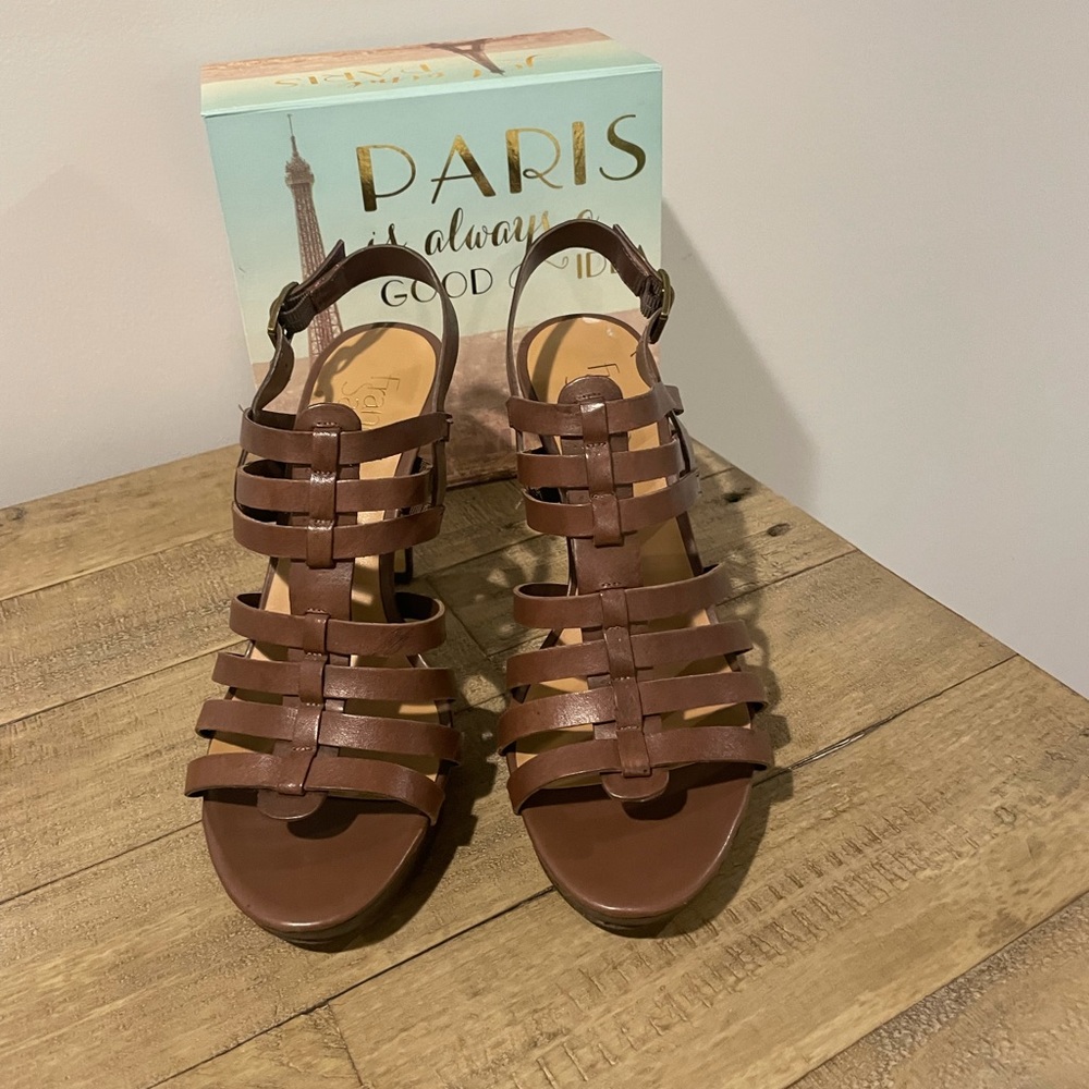 Franco Sarto brown leather platform heels size 8.5